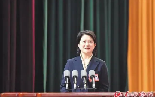 長(zhǎng)沙市政協(xié)委員姜麗波