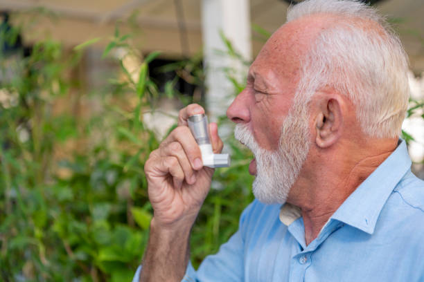 什么是慢性阻塞性肺病急性加重-癥狀、原因和治療