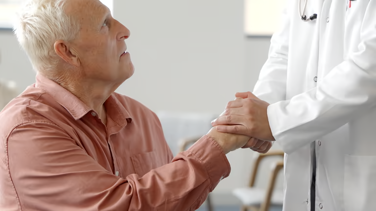 真相揭秘：FDA批準(zhǔn)干細(xì)胞療法治療帕金森病了嗎？赴美治療是否合法？